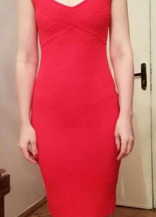 Шикарне плаття s-m