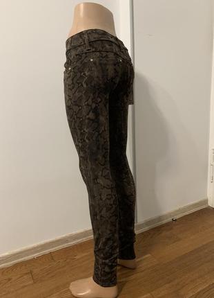 Стильні джинси відтінку змії пітона3 фото