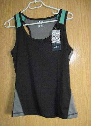 . Новий спортивний топ "umbro" р. м.