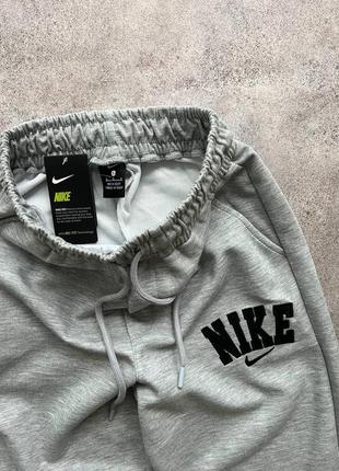 Спортивні штани nike5 фото