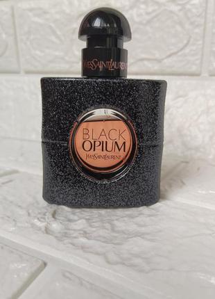 Black opium yves saint laurent1 фото