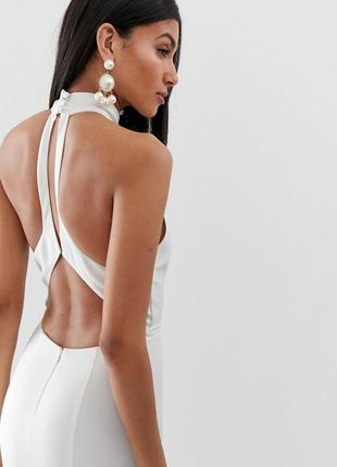 Белое платье макси с открытой спиной jarlo tall