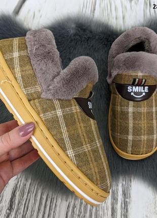 Тапочки жіночі теплі чуні на хутрі з задником у клітинку