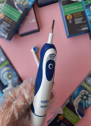 Oral-b/ braun pure clean! вугілля! поштучно! змінні насадки!8 фото