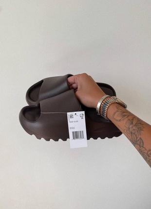 Чоловічі шльопанці adidas yeezy slide earth brown 1 / мужские шлепанцы адидас изи коричневые