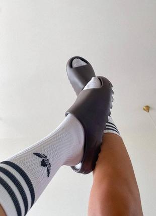 Чоловічі шльопанці adidas yeezy slide earth brown 1 / мужские шлепанцы адидас изи коричневые