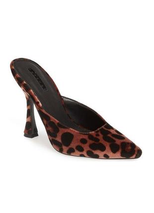 Леопардовые велюровые мюли бархатные на каблуке кожа натуральная сабов лодочки узкий носок cos7 фото