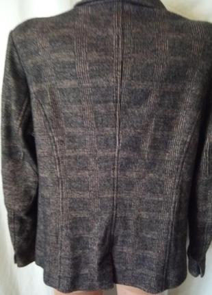 Осенний шерстяной пиджак с латками на рукавах шерсть2 фото