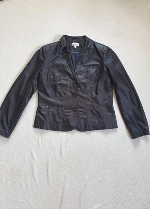 Легка курточка, жакет жіночий