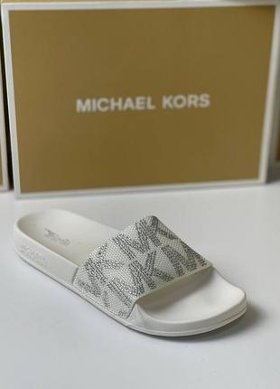 Шльопанці michael kors