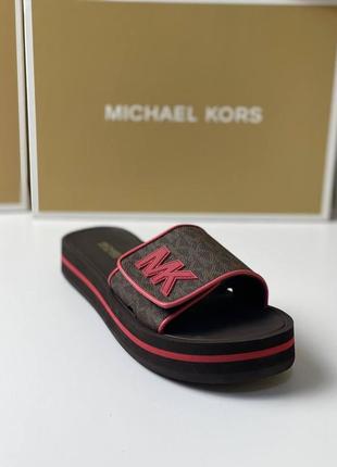 Michael kors шльопанці