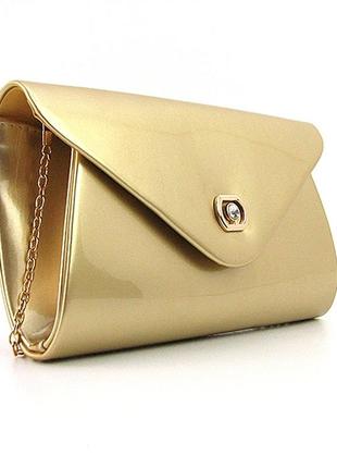 Золотистая вечерняя сумка клатч женская через плечо на цепочке лаковая выпускная мини сумочка