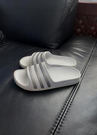 Шльопанці (босоніжки) adidas