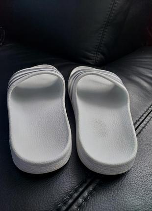 Шльопанці (босоніжки) adidas2 фото