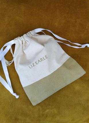 Мешочек на завязках от британского косметического бренда liz earle