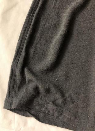 Платье из вискозы и шерсти из легкой ткани.2 фото