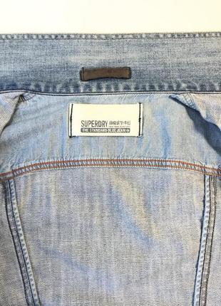 Джинсовая куртка  superdry the standard blu jean  размер s . оригинал.6 фото