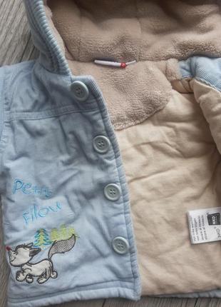Тепла утеплена вельветова куртка з капюшоном на новонародженого2 фото