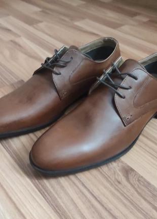 Продам нові шкіряні туфлі від redtape linton 44p. , uk 10, us 111 фото