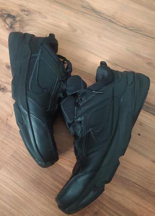 Оригінальні шкіряні полегшені кросівки nike defy all day full black (art.dj1196-001) свіжих колекцій2 фото