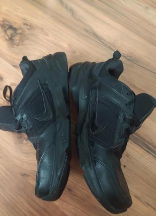 Оригінальні шкіряні полегшені кросівки nike defy all day full black (art.dj1196-001) свіжих колекцій3 фото