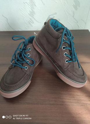 Стильные демисезонные ботиночки gymboree,р.25.