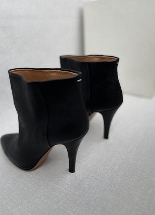 Ботильйони