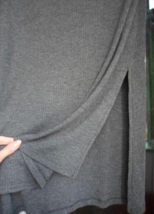 Женское трикотажное вязаное платье туника в рубчик с разрезами new look демисезон осень7 фото
