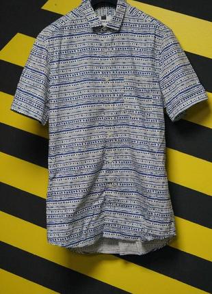 Теніска в візерунках