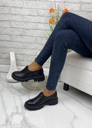 Жіночі туфлі-оксфорди2 фото