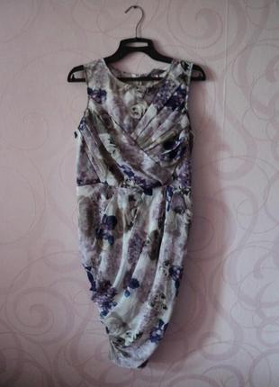 Легкое платье с цветочным принтом