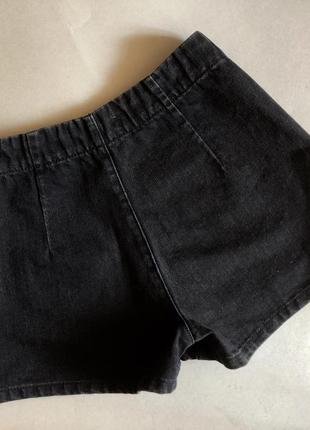 Шикарные джинсовые шорты на высокой посадке с вышивкой4 фото
