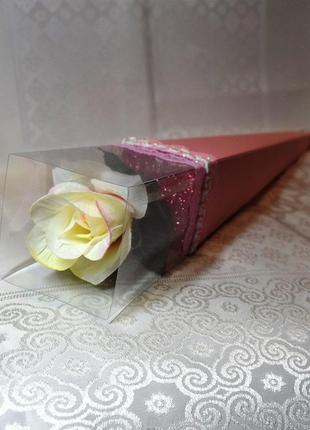 Букетик-троянда "гарна трояндочка". квіти. подарунок