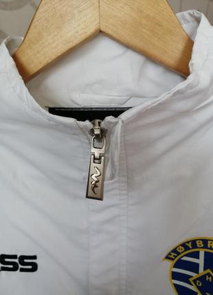 Спортивна куртка вітровка mass, розмір m.3 фото