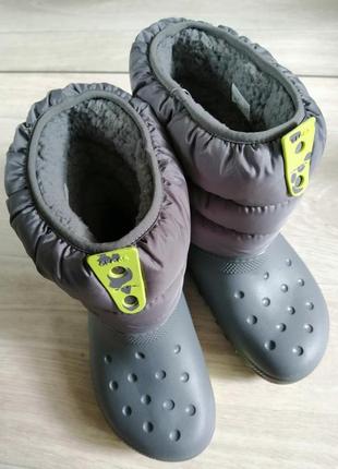 Детские зимние сапоги крокс crocs kids classic neo puff boot7 фото