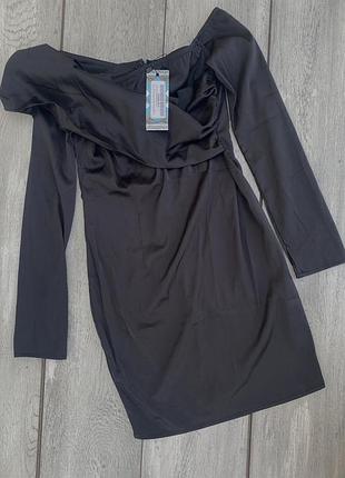 Легкое красивое чергове платье от boohoo
