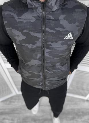 Жилетка adidas camo