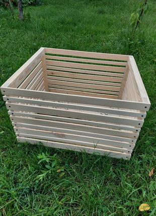 Дерев'яна яний ящик для овочів декор