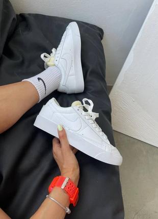 Кросівки жіночі nike blazer low full white/кроссовки женские найк блэйзер