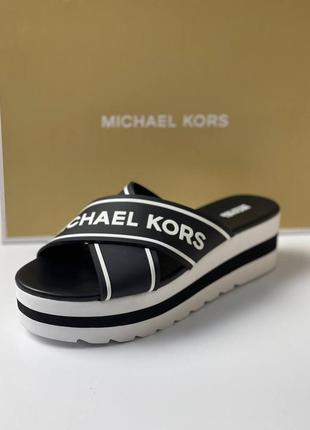 Michael kors шльопанці