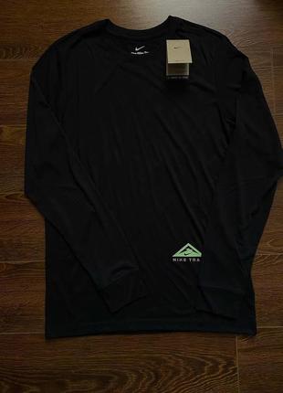 Long sleeve nike trail new