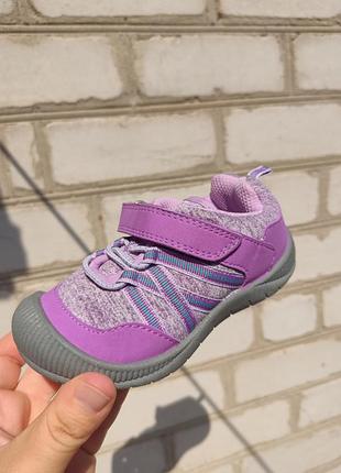 Стильные кроссовки для девочки oshkosh