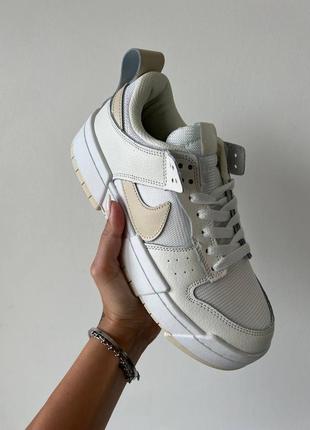 Прекрасные женские кроссовки nike dunk disrupt cream/white stockx молочные с бежевым2 фото