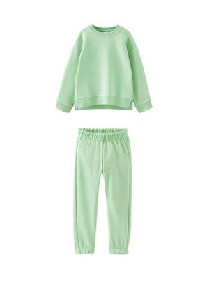 Zara теплий спортивний костюм, розмір 6/116 см