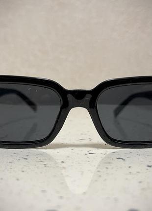 Прямокутні сонцезахисні окуляри