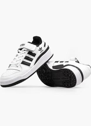 Кросівки adidas forum black/white