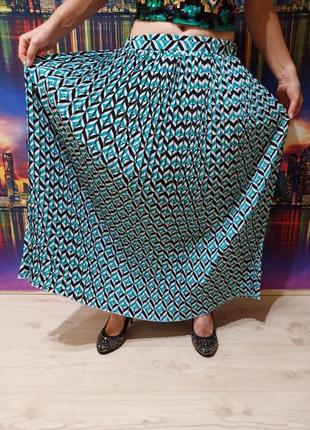 Изумрудная плистрованая плиссированная юбка макси длинная голубая празднечная летняя в складочку1 фото
