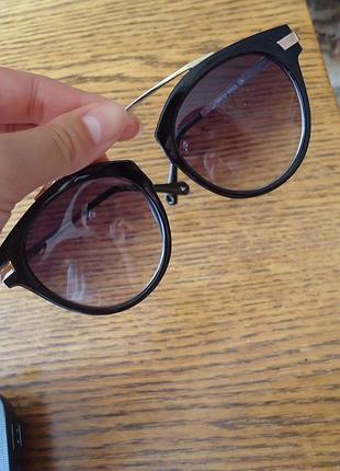 Стильні окуляри