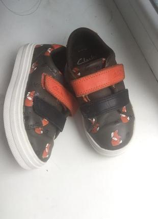 Кеди clarks