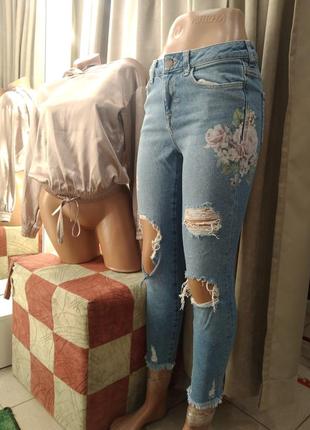 Худи атлас и джинсы рваные1 фото